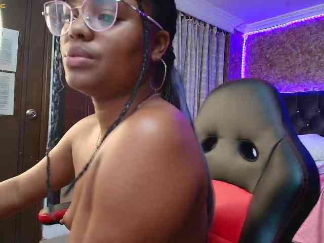 Black-Barbie webcam