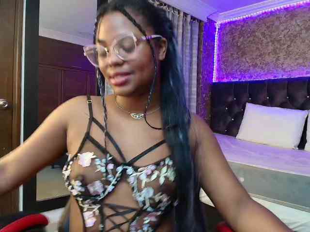 Black-Barbie webcam