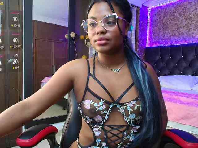 Black-Barbie webcam