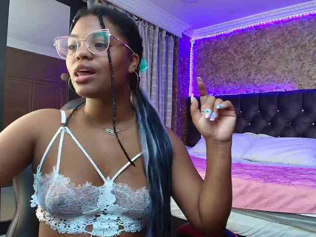 Black-Barbie webcam