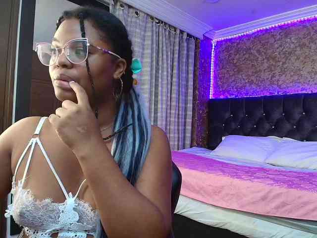 Black-Barbie webcam
