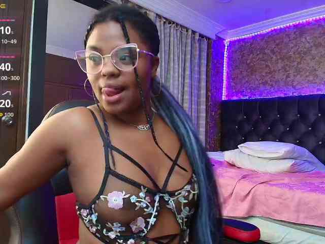 Black-Barbie webcam