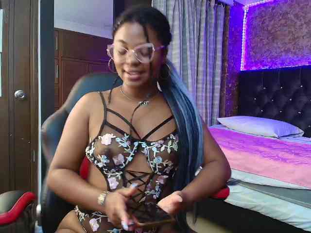 Black-Barbie webcam