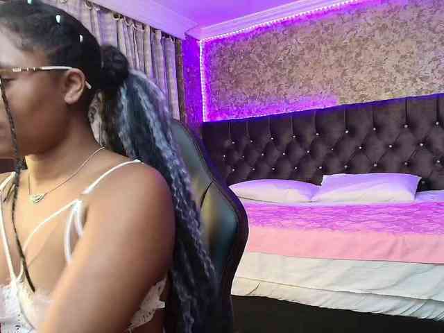 Black-Barbie webcam