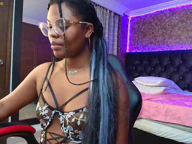 Black-Barbie webcam