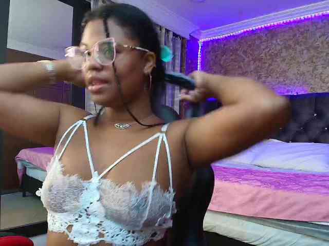 Black-Barbie webcam