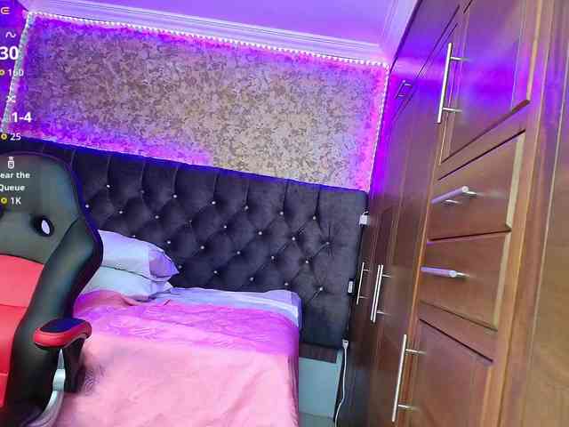 Black-Barbie webcam