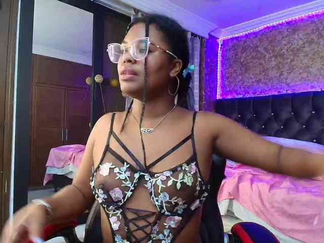 Black-Barbie webcam