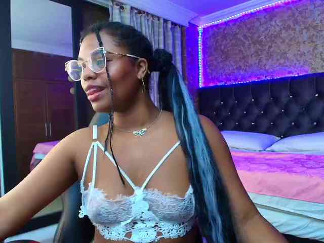 Black-Barbie webcam
