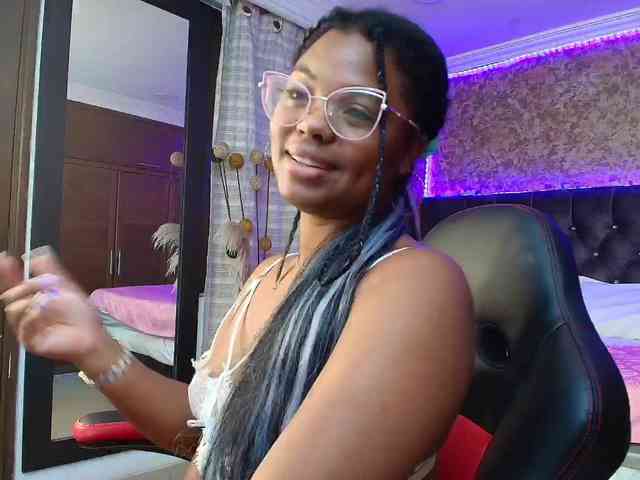 Black-Barbie webcam