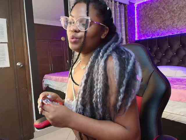Black-Barbie webcam
