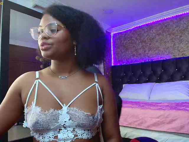 Black-Barbie webcam