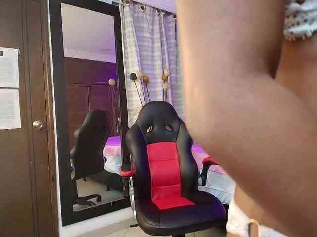 Black-Barbie webcam
