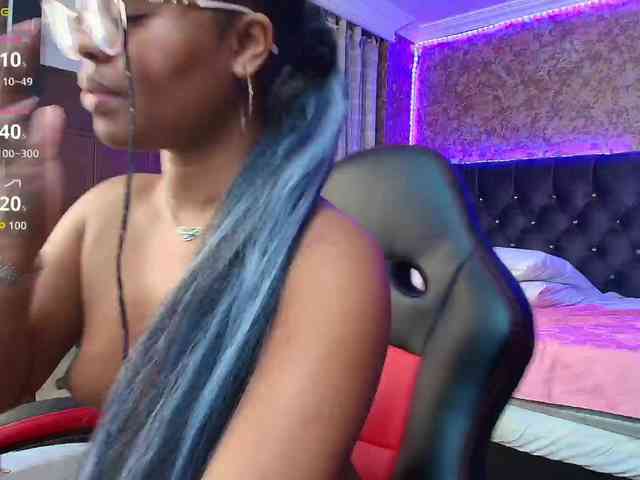 Black-Barbie webcam
