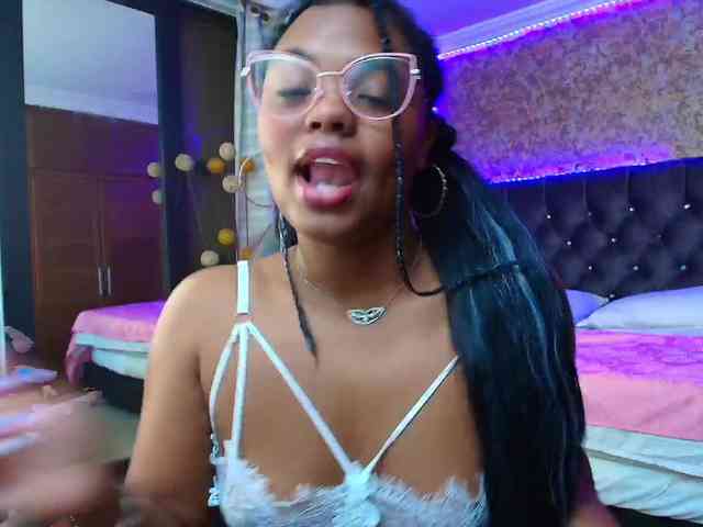 Black-Barbie webcam