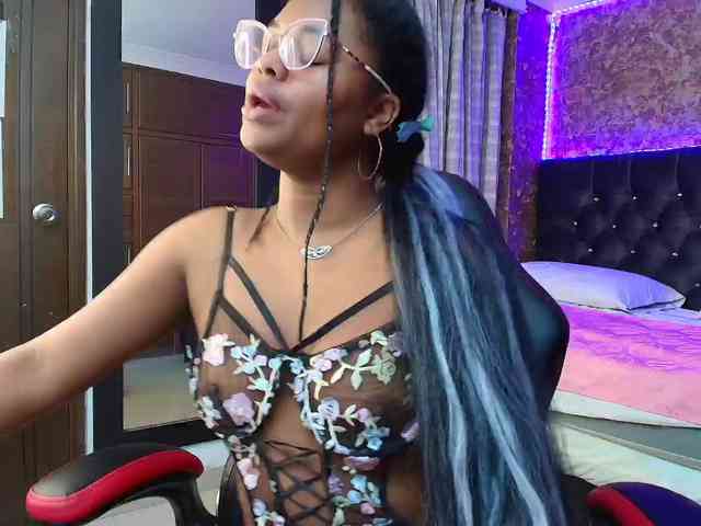 Black-Barbie webcam