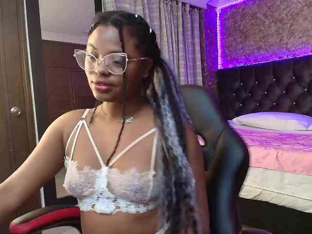 Black-Barbie webcam