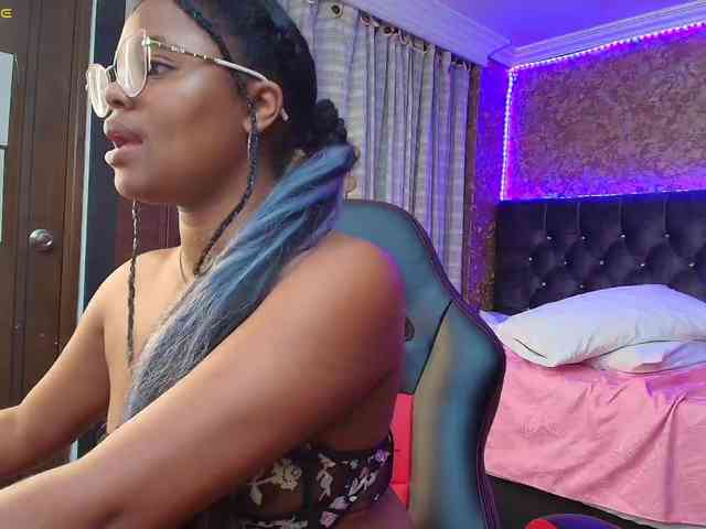 Black-Barbie webcam