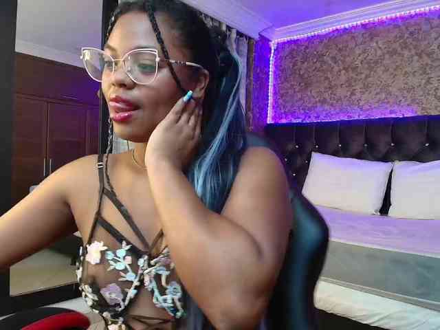 Black-Barbie webcam