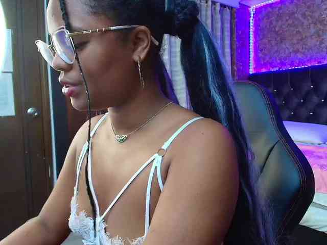 Black-Barbie webcam