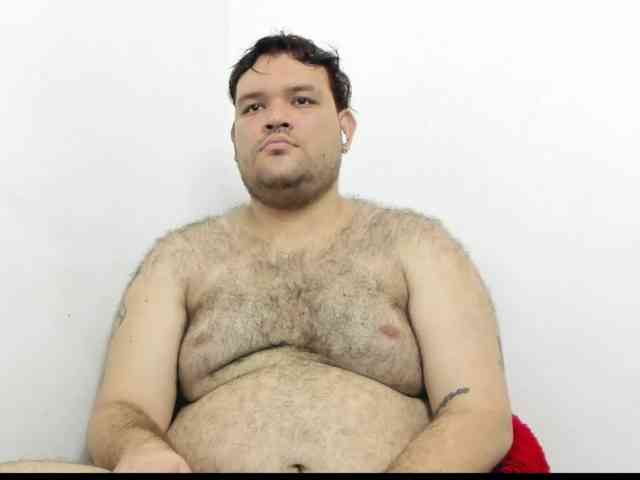 bear-biig Live Webcam on BongaCams