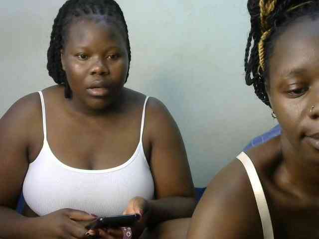 strip chat room Slimthick1