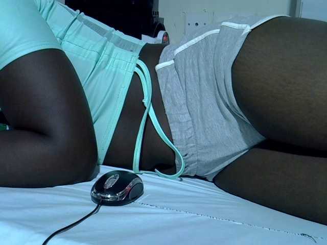 Preview of sexycharlet43