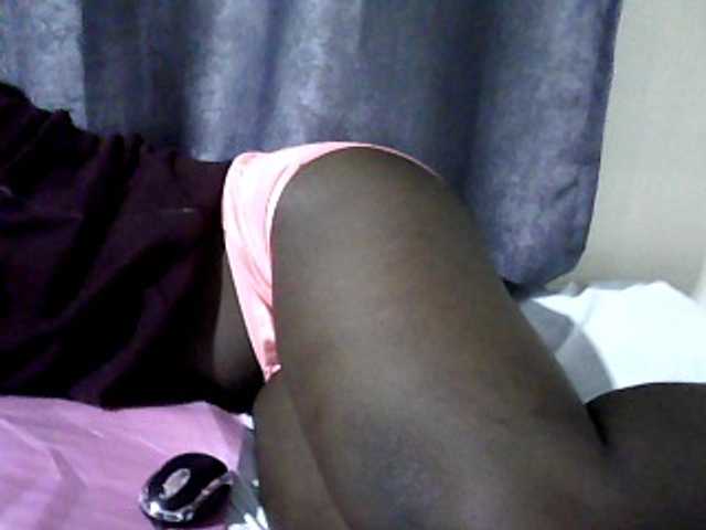 Sexycharlet43's BongaCams show and profile