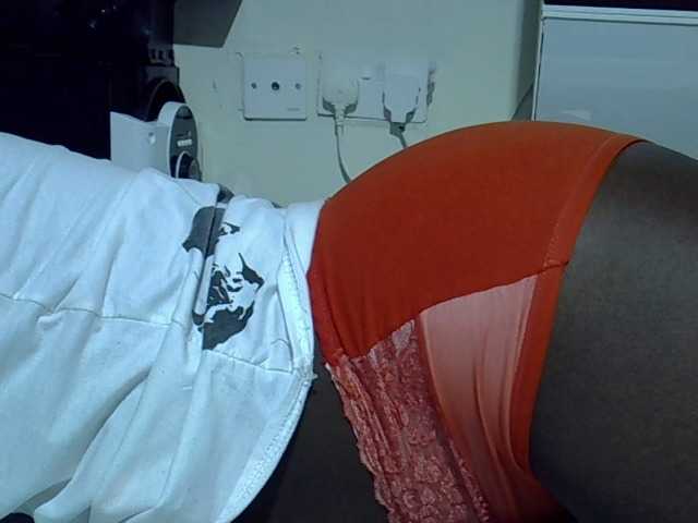 Sexycharlet43's BongaCams show and profile