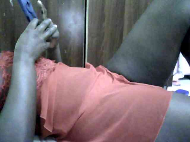 Sexycharlet43 webcam