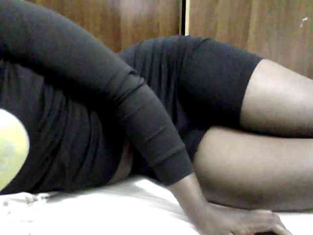 Sexycharlet43 webcam