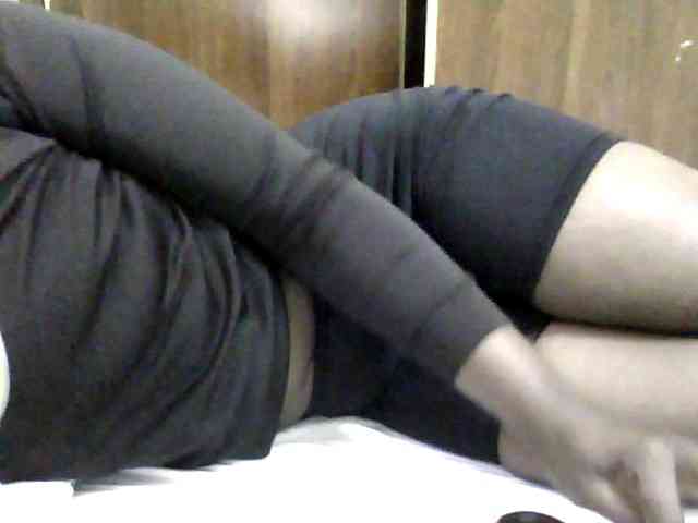 Sexycharlet43 webcam