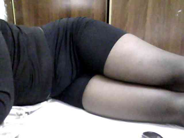 Sexycharlet43 webcam