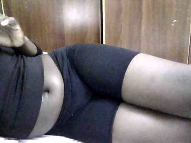 Sexycharlet43 webcam