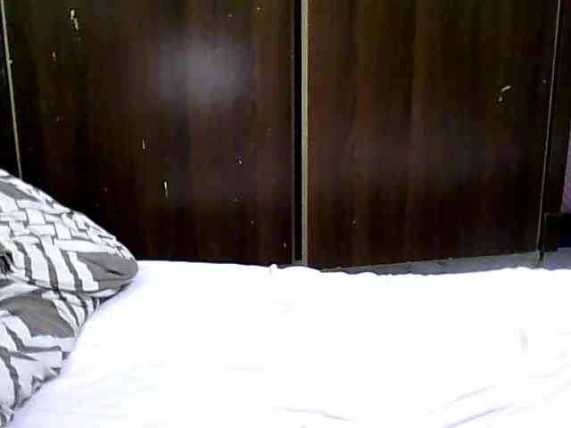 Sexycharlet43 webcam