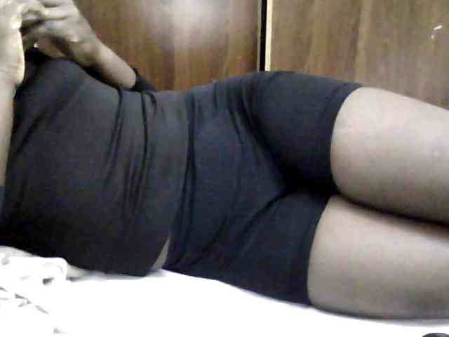 Sexycharlet43 webcam