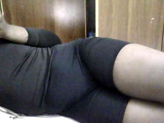 Sexycharlet43 webcam