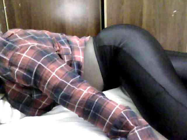 Sexycharlet43 webcam