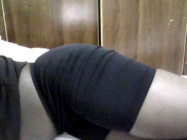 Sexycharlet43 webcam