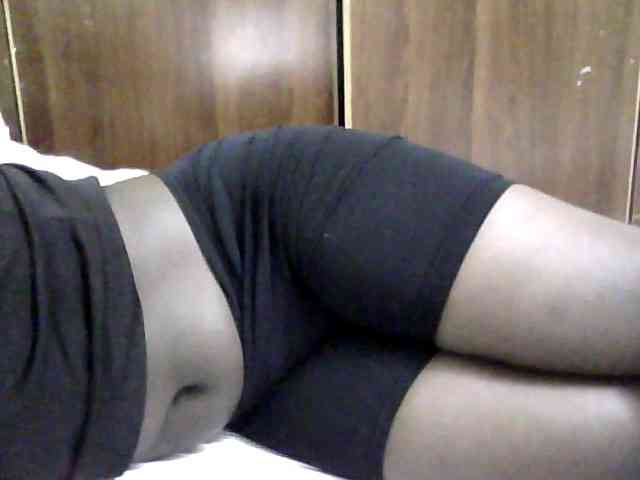 Sexycharlet43 webcam