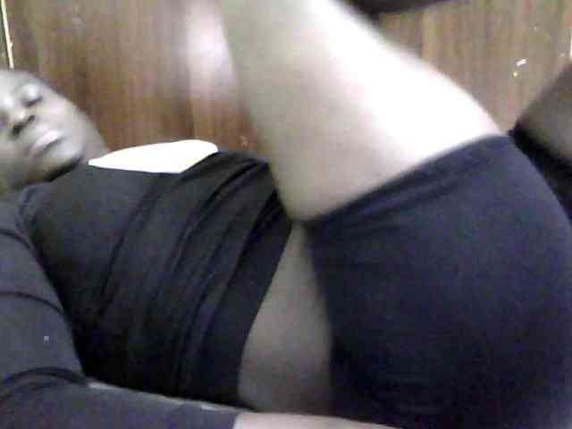 Sexycharlet43 webcam