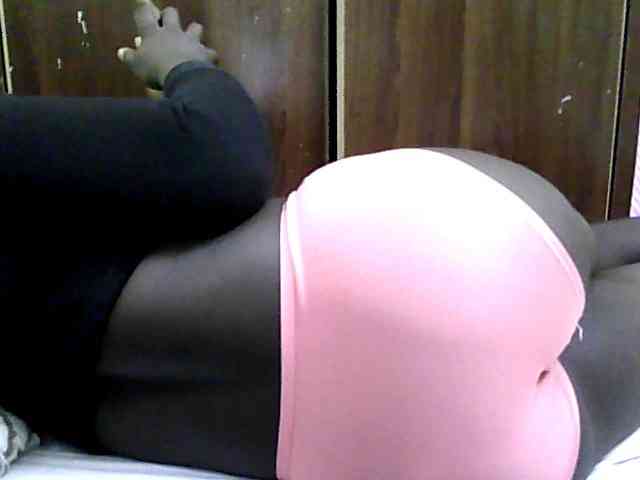 Sexycharlet43 webcam
