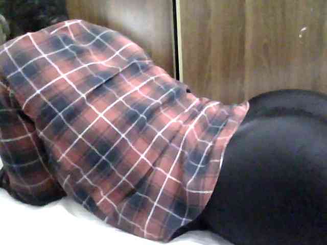 Sexycharlet43 webcam