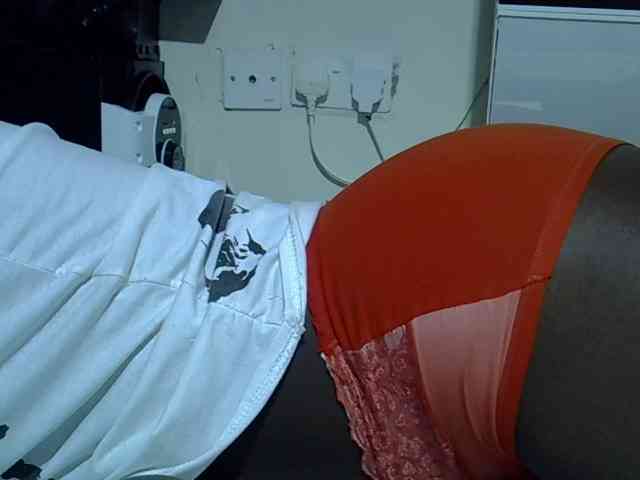 Sexycharlet43 webcam