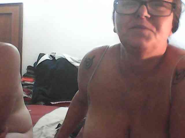 coppiaporcellina Live Webcam on BongaCams