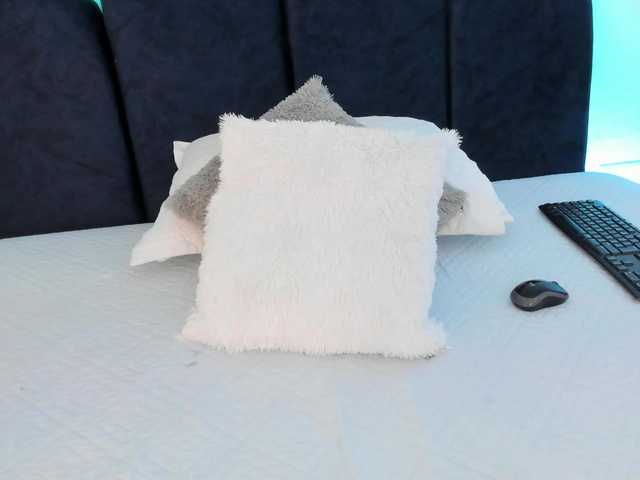 Ridwanaa's BongaCams show and profile