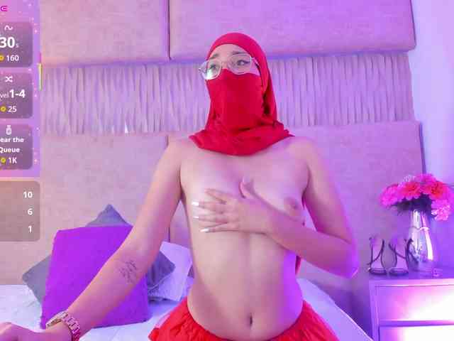 Ridwanaa Live Webcam on BongaCams