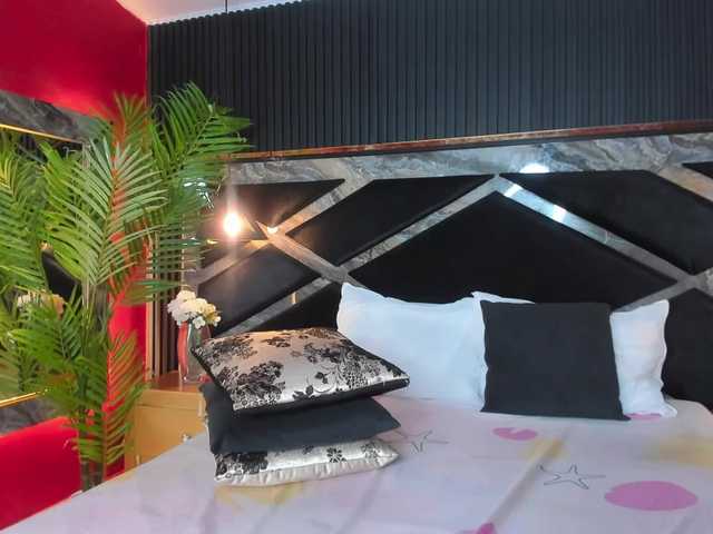 LanaAdisa from BongaCams