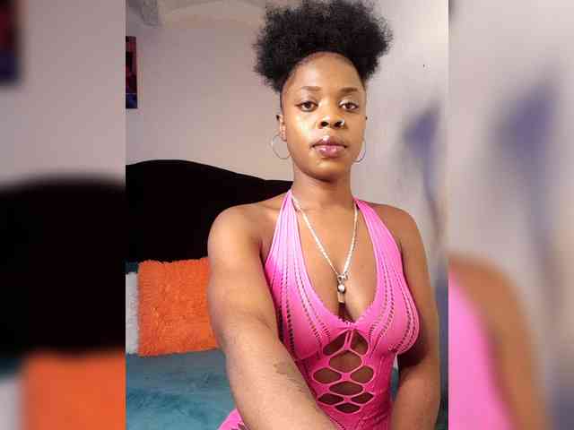 PookieLove webcam