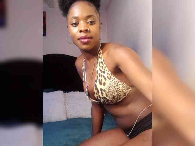 PookieLove webcam